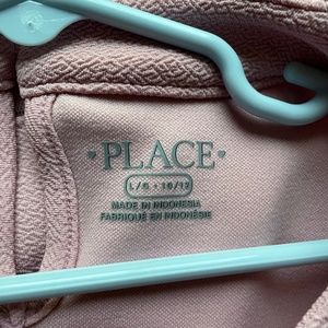 Light pink dress, never worn/in new condition.